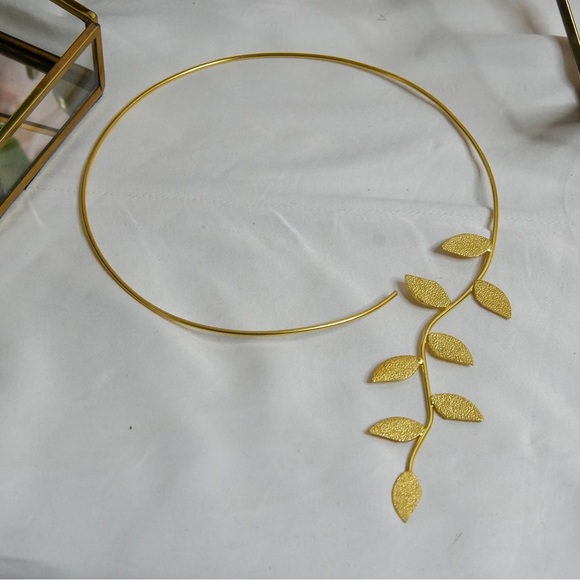 Brand new zara gold plated brass bohemian necklace from New York - Picture 2 of 4